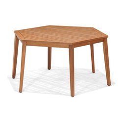 JAMIE DURIE HOME - Outdoor Dining Tables