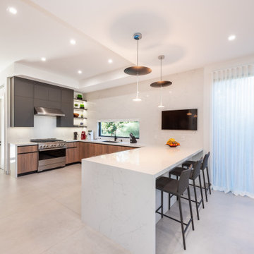 Contemporary Home - 09