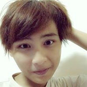 Yeu Srisathit's photo