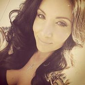 Amber Augustines foto