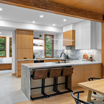Etobicoke Kitchen Renovation: A Timeless Design for a Busy Family