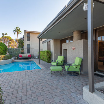 Sold a house on the water in the desert! The Lakes in Tempe, AZ
