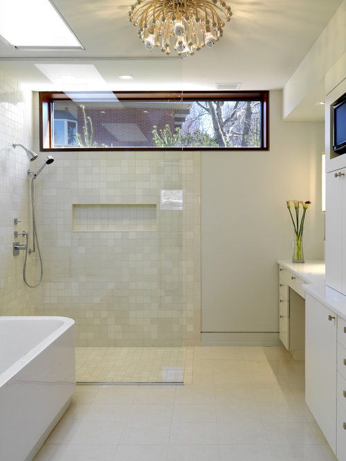 Bathroom Window Design Ideas & Remodel Pictures | Houzz