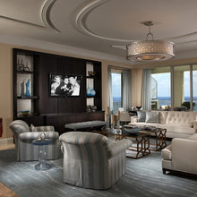 Living Room / Bar