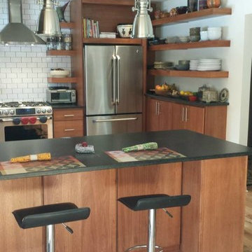Modern Lyptus Kitchen