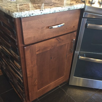 Large Mtn. Log Home Refaced Cherry Kitchen with Showplace Pendleton W