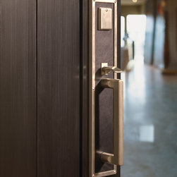 Rocky Mountain - Designer Leather Series - Door Hardware