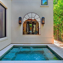 Hot Tub - Outdoors