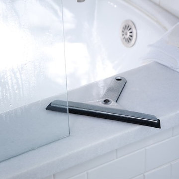 simplehuman foldaway squeegee