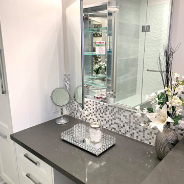 SMALL BATHROOM RENO