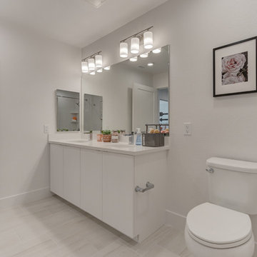 SummerHill Homes: Locale @ State Street: Bldg A Unit 318A Guest Bathroom