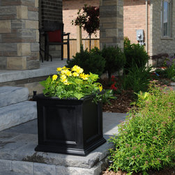Outdoor Decor - Outdoor Decor