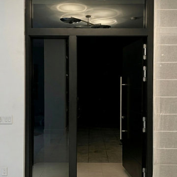 Deluxe Entry System with High-Performance Engineering