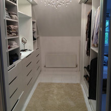 walk in wardrobe