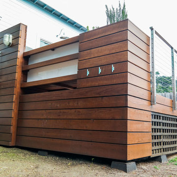 Surfers Deck in Pacifica