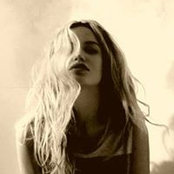 Lia Nicole's photo