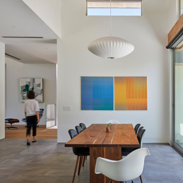 Varying Ceiling Heights add Drama