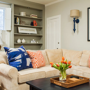Traditional Living Room
