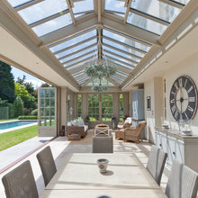 Outdoor Seating - Covered
