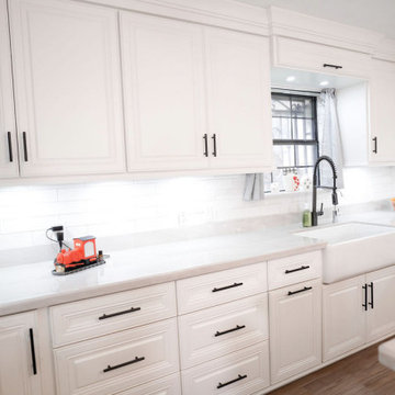 North Victoria, Transitional Kitchen