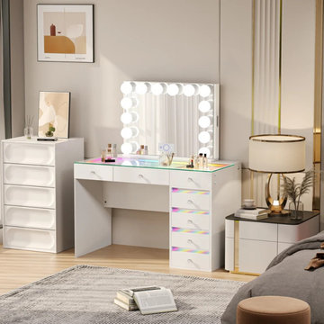 Hollywood Vanity Mirrors & Dressing Tables