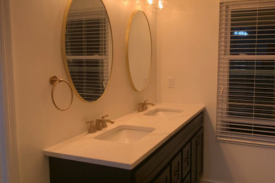 Bathroom - bathroom idea in Cincinnati