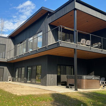 Indoor and outdoor cable railing project in Quebec, Canada