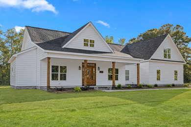 Exterior home idea in Other