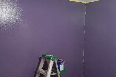 Example of a bedroom design in Little Rock