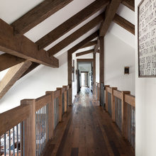 Ranch upstairs hallway