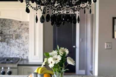 Kitchen - traditional kitchen idea in Other