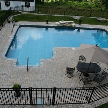 Lovely L Shaped Pool