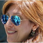 BENGÜ ER's photo