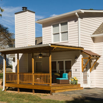 Side door bracket portico