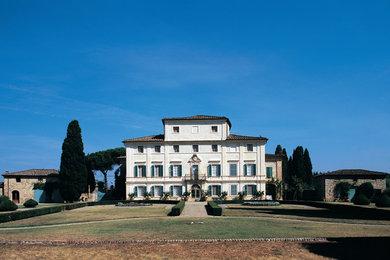 Villa Bianchi Bandinelli, renovation of rustic building