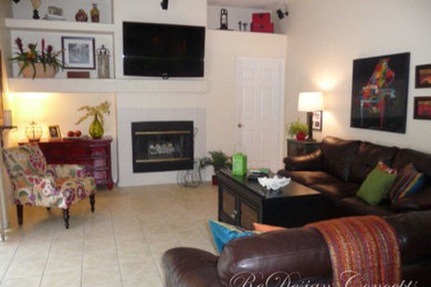 Inspiration for a timeless family room remodel in Orlando