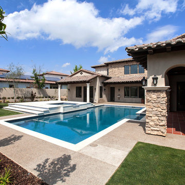 Tuscan Courtyard Estate | Grand Islands at Seven Oaks, Bakersfield