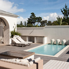 Gracepoint outside pool