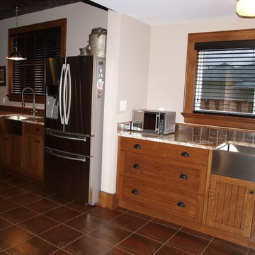 Quarter sawn white oak kitchen