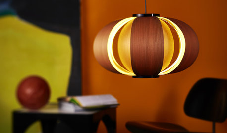 Lámpara Coderch: Un farolillo de láminas de madera y tres tonos de luz