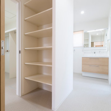 香川県に建つ、「木のぬくもりを感じる家」のユーティリティ