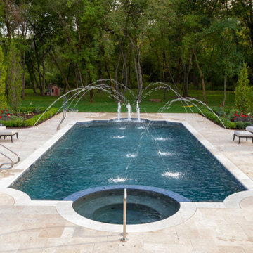Barrington Hills, IL Scalloped Edge Pool with Round Hot Tub and Sunshelf