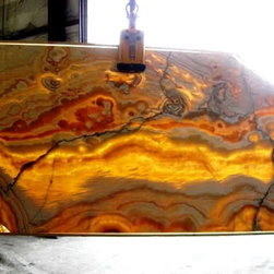 Honey Onyx backlit - Vanity Tops And Side Splashes
