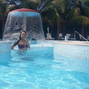 Thays Avalloni's photo