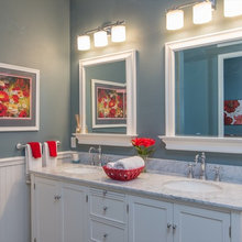 Guest/Girls' Bathroom