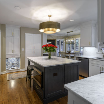 Stovall Blvd Kitchen & Laundry Room