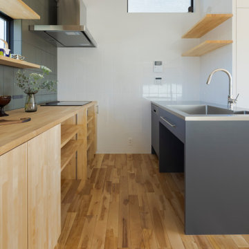 川口の ’Sunny alcove' house