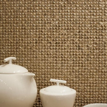 Gravity Aluminum Cubic Gold