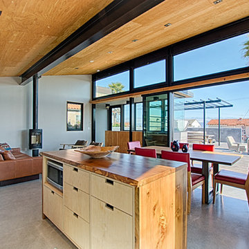 Pleasure Point Contemporary Beach House
