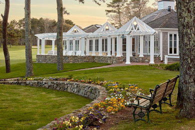 Example of a classic exterior home design in Boston